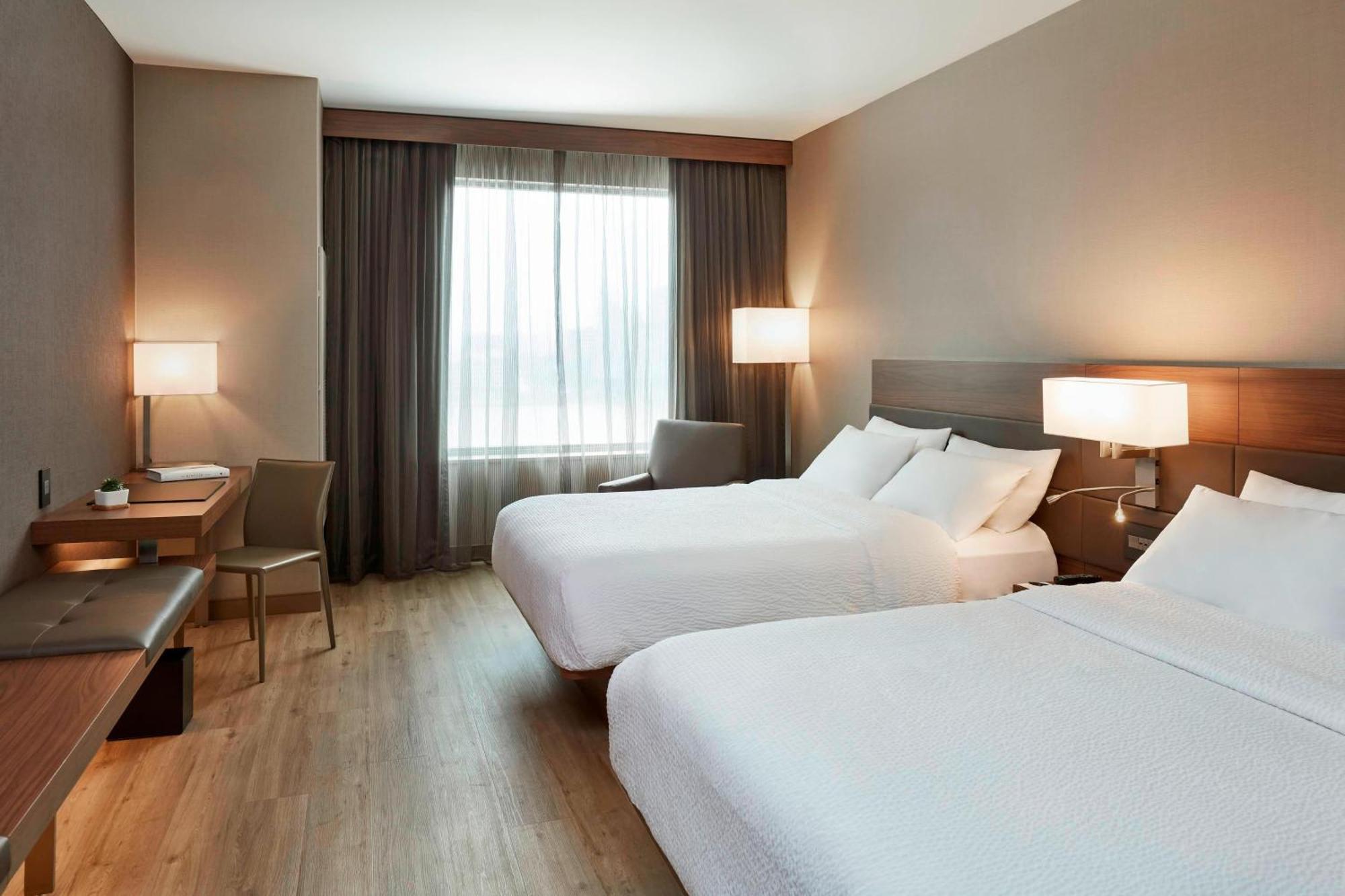 เอซี โฮเต็ล ซินซินนาติ แอท เดอะแบงค์ส Hotel ซินซินแนติ ภายนอก รูปภาพ